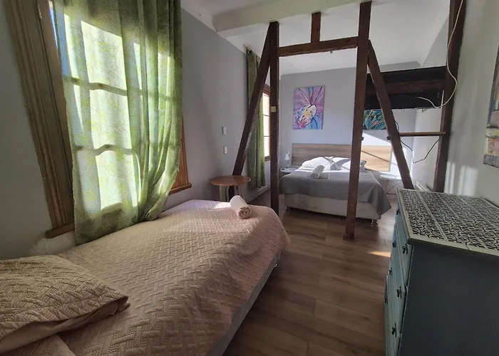 Casa Urriola B&B
